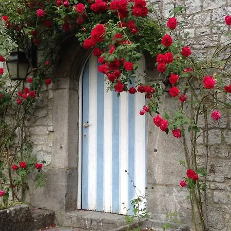 Ferme Aux Moines Humain