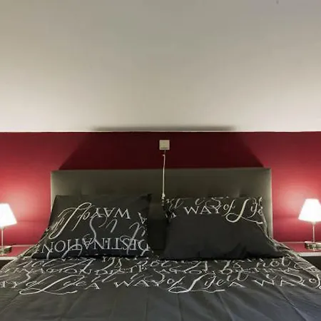 Ferme Aux Moines Humain